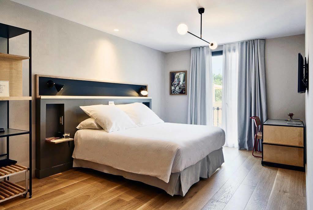 Hotel Brummell Барселона Экстерьер фото